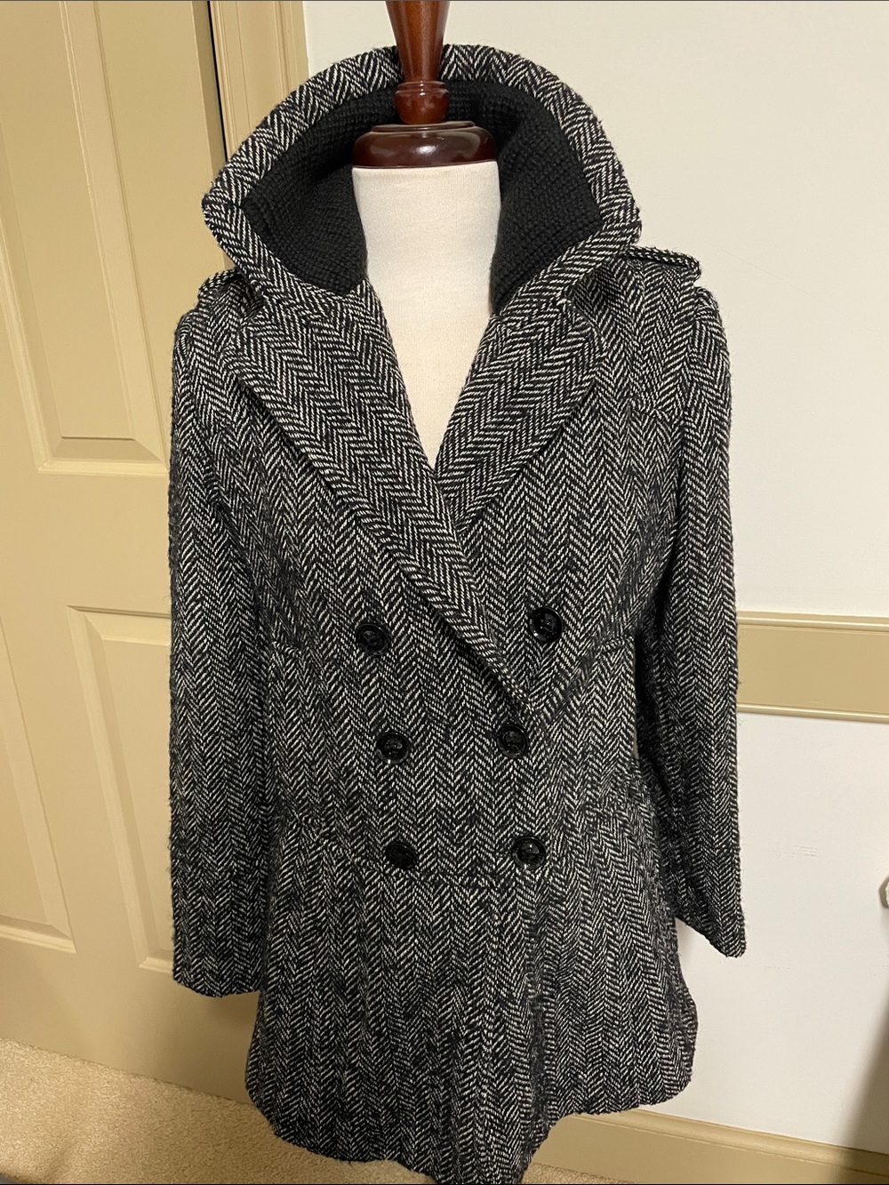 Guess Los Angeles Black & White Herringbone Double-Breasted Coat